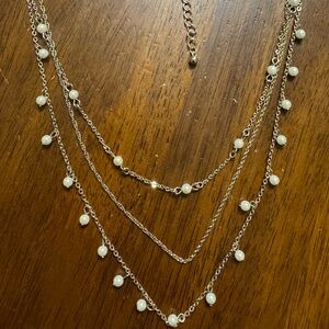 Elegant Gold and Pearl Layered Necklace